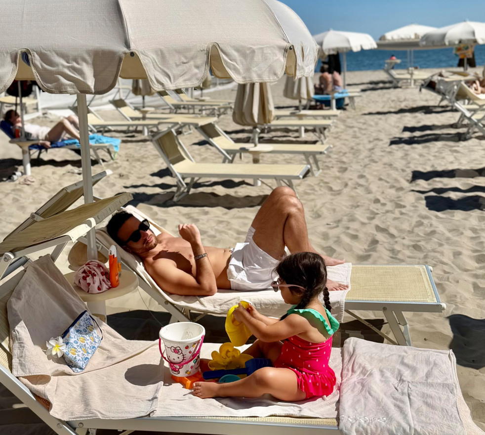 media.Slide_Spiaggia_1Hotel_Commodore_Riccione
